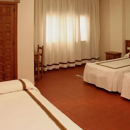 Hispanidad 2* Guadalupe (Extremadura)