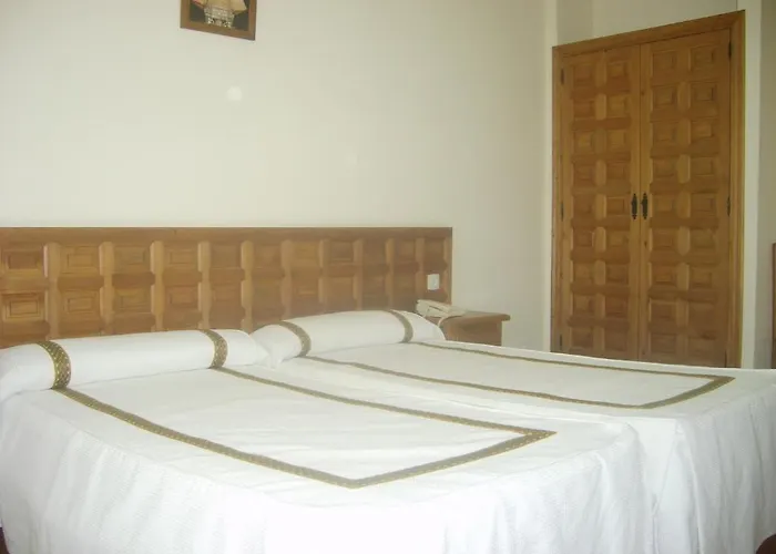 Hispanidad Hotel Guadalupe (Extremadura)